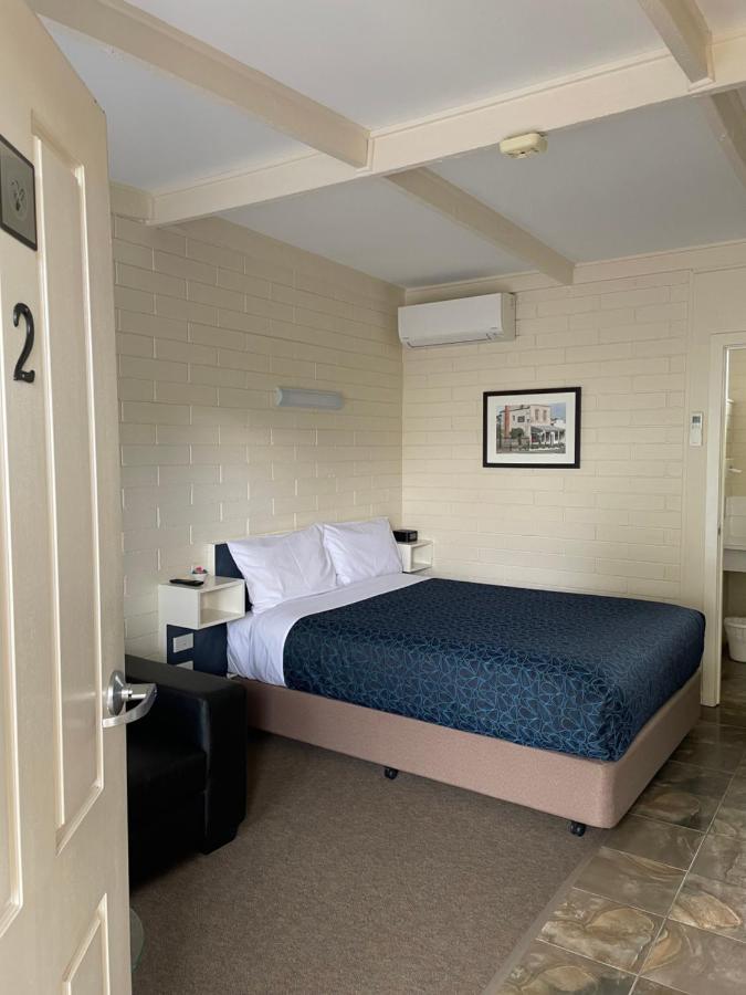 Central Highlands Motor Inn Kyneton Kültér fotó