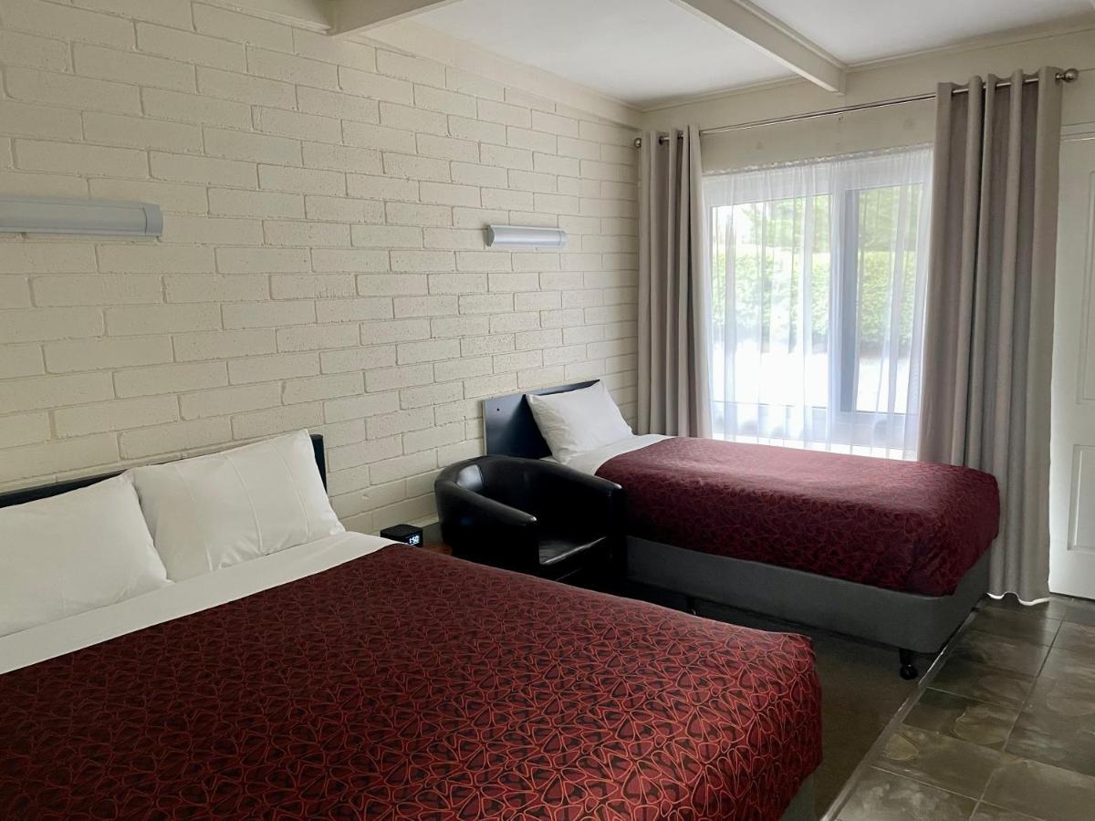 Central Highlands Motor Inn Kyneton Kültér fotó